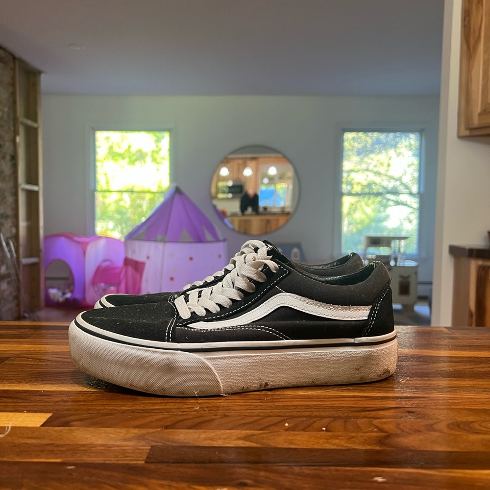 Vans old school women’s platform